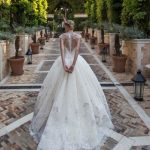 Abito da principessa con ricchi ricami Alessandra Rinaudo mod Biancamaria