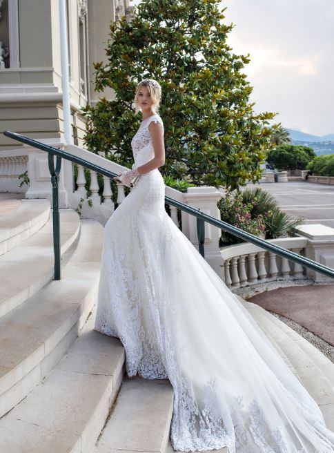 Abito da sposa mezza sirena Alessandra Rinaudo mod Blondie 2017