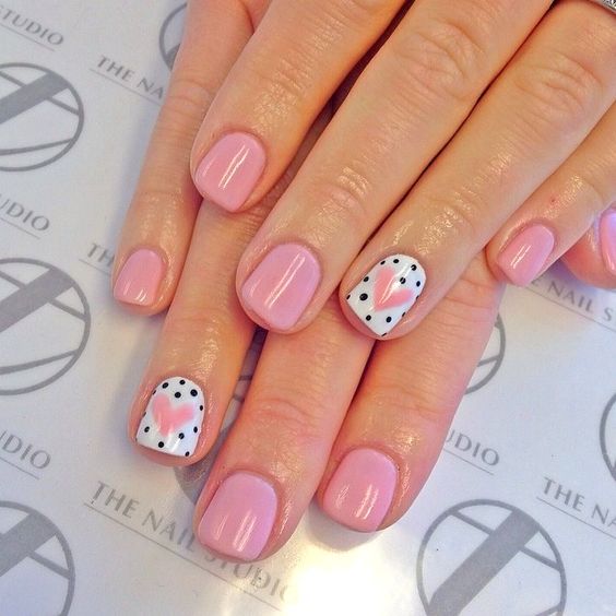 Foto Idea per manicure Nail Art San Valentino