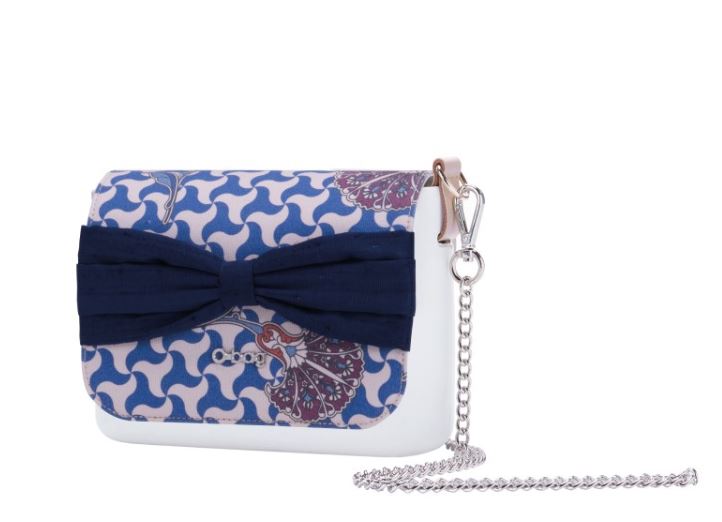 O pocket con nuova pattina fantasia momo e fiocco in seta estate 2017