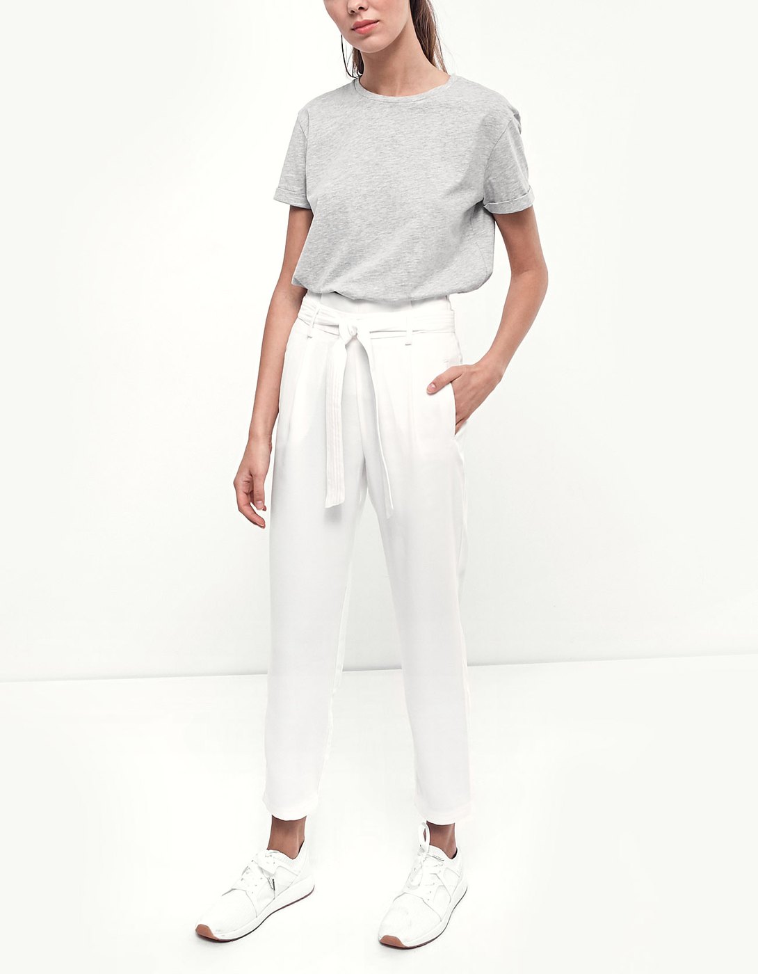 Pantalone con cintura a vita alta Stradivarius primavera estate 2017