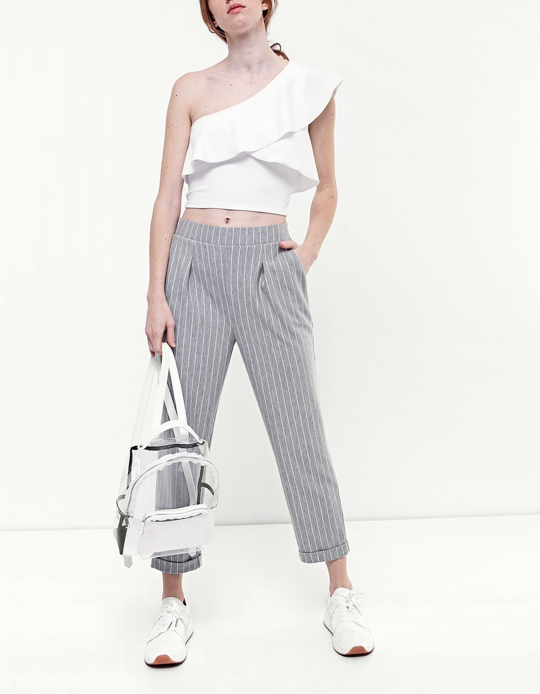 Pantaloni gessati con tasche Stradivarius