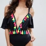 Costume intero con nappine