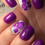 Immagine Nail art floreale