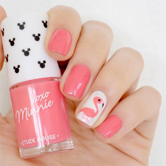 Nail art estate 2017 con fenicotteri