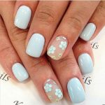 Nail art floreale estate 2017