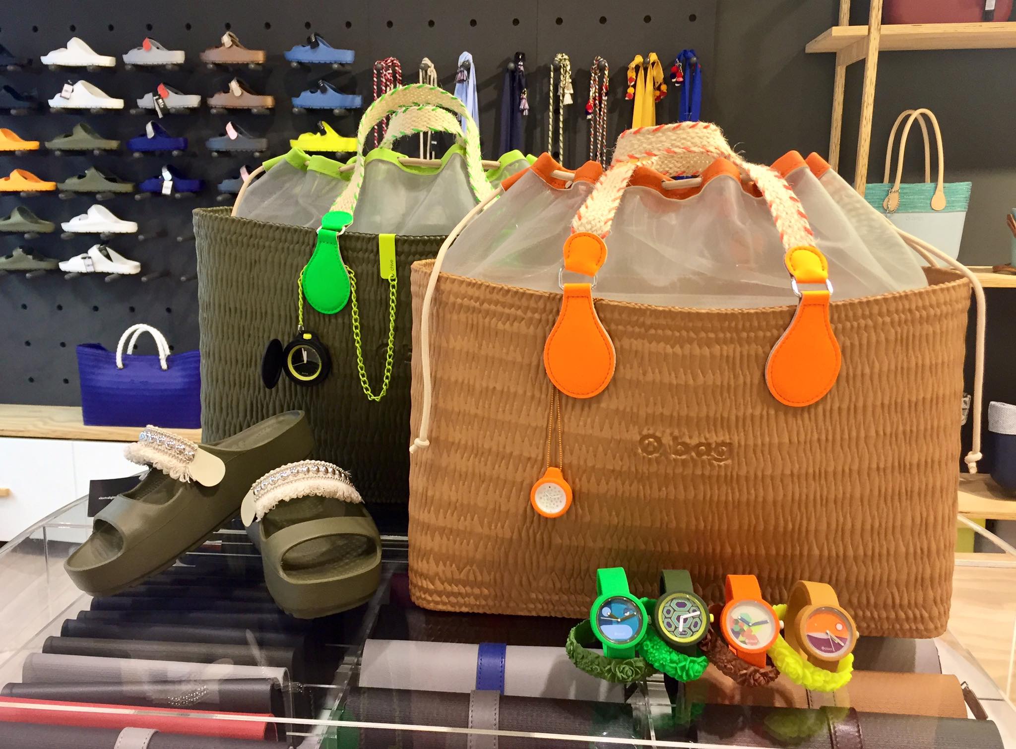 Nuove borse O Beach con ciabatte abbinate O Shoes