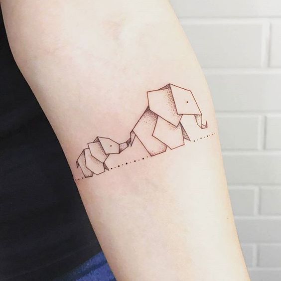 Foto Tatuaggio Elefantini stilizzati