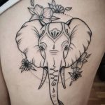 Tatuaggio femminile Elefante