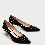 Decollete tacco medio con perle Zara prezzo 39 95 euro