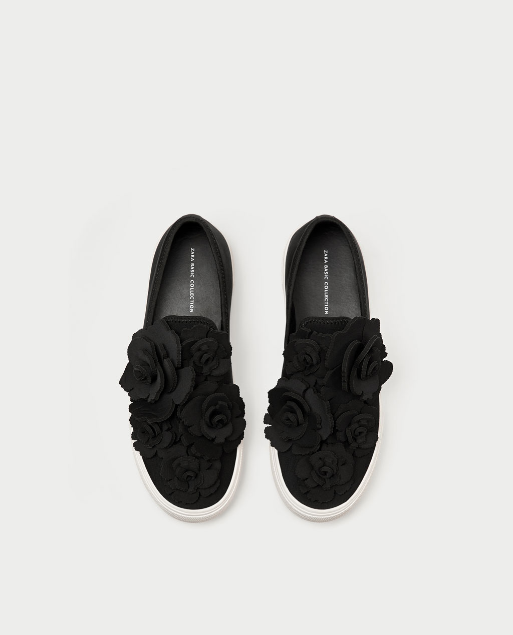 Sneakers con fiori Zara prezzo 49 95 euro
