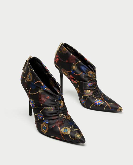 Stivaletto stampato Zara prezzo 59 95 euro