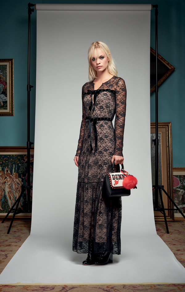 Abito lungo in pizzo Denny Rose inverno 2017 2018