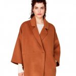 Cappotto corto oversize Benetton prezzo 129 euro