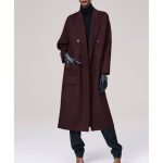 Cappotto oversize colore melanzana Zara inverno 2017 2018 prezzo 129 euro