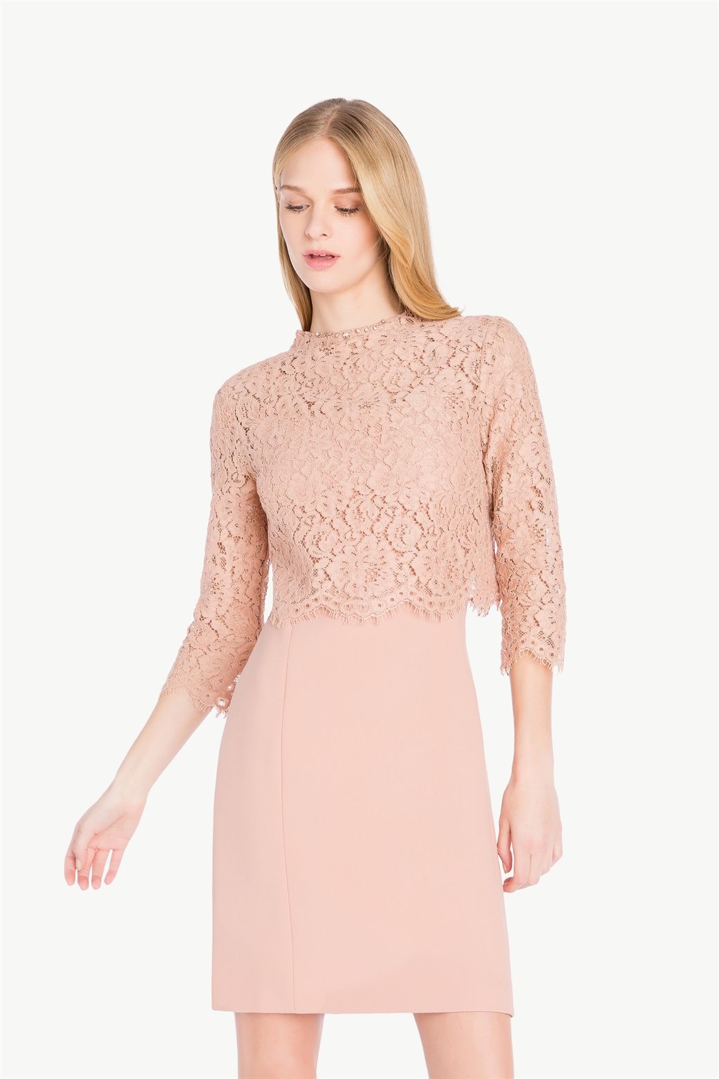 Elegante abito a tubino con blusa in pizzo Twin Set Simona Barbieri inverno 2017 2018 prezzo 299 euro