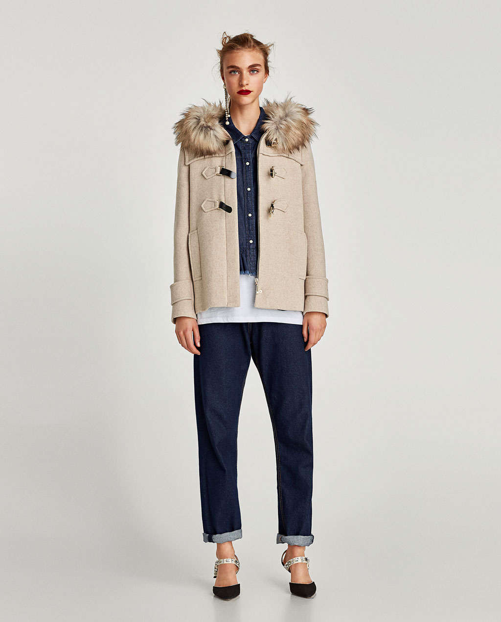 Giaccone con cappuccio Zara inverno 2017 2018 prezzo 139 euro