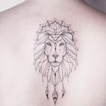 Immagine Tatuaggio sulla schiena Testa di Leone