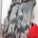 Moda colore capelli silver