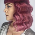 Taglio capelli colore magenta