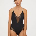 Costume intero HM con dettagli in rete estate 2018