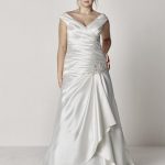 Vestito da sposa taglie comode in mikado Pronovias Plus mod Eureka