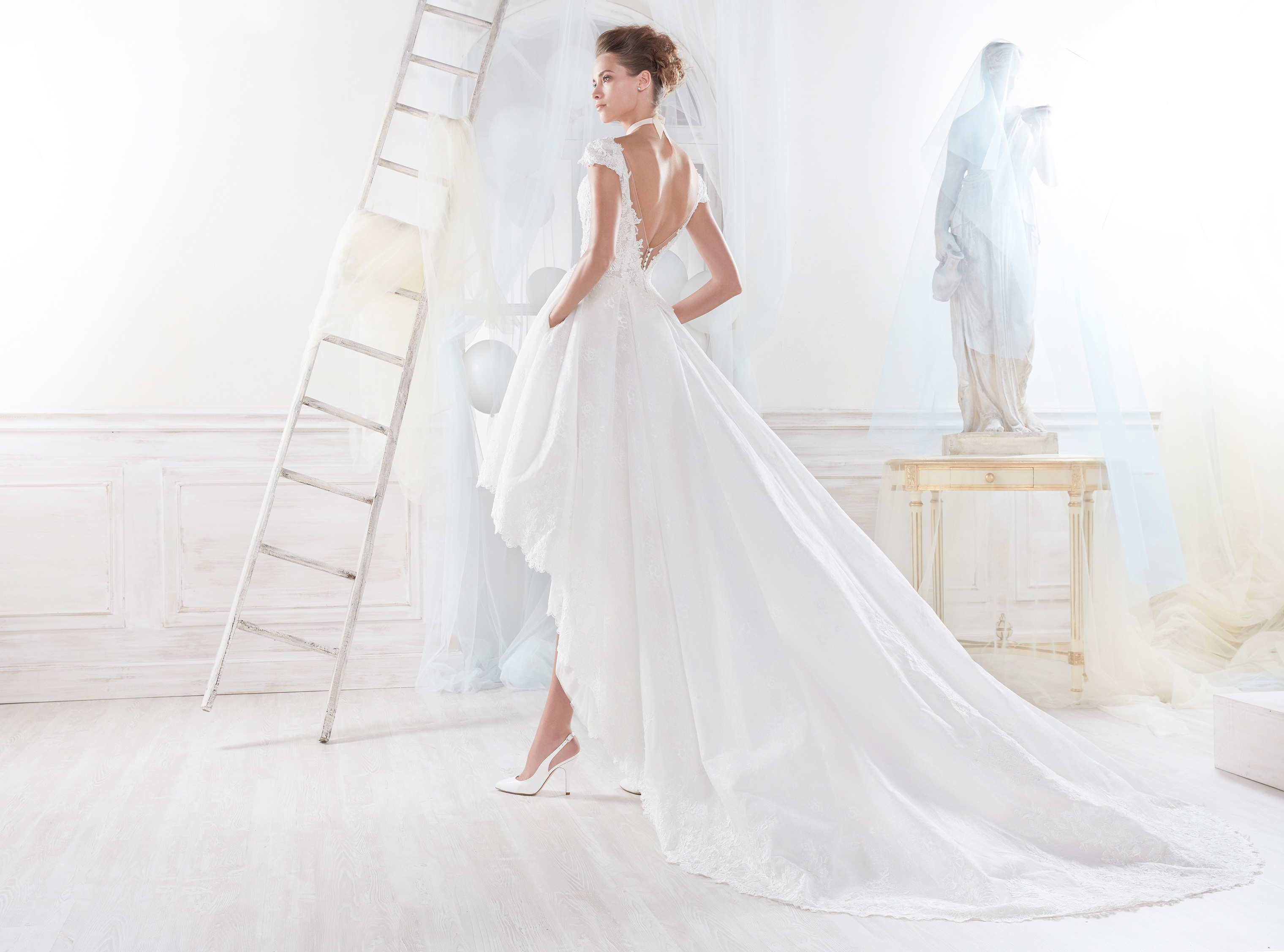 Abito da sposa corto davanti lungo dietro NICOLE Spose 2019 foto retro