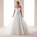 Abito da sposa taglie forti dalla linea ad A mod CVAB19713