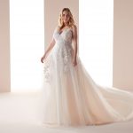 Romantico abiro da sposa taglie comode 2019 Nicole Mod CVAB19703