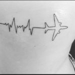 Vivere per viaggiare idea tatuaggio