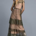 Abito lungo in tulle e pizzo Twin Set colore verde bosco collezione inverno 2018 2019 prezzo 368 euro