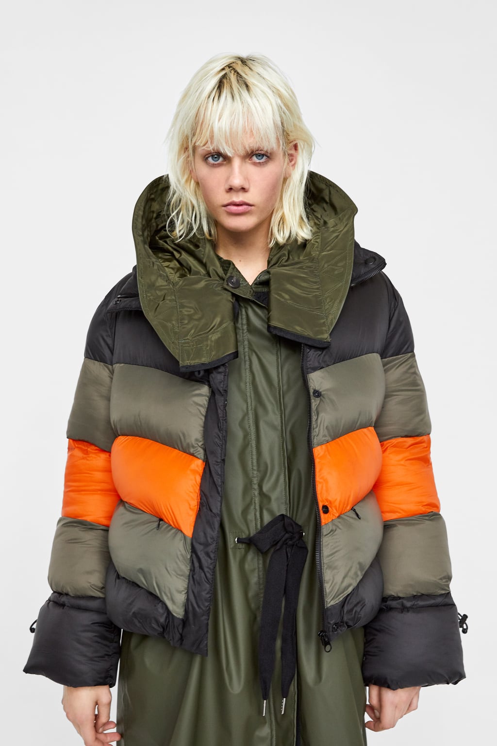 Piumino corto imbottito Zara inverno 2018 2019