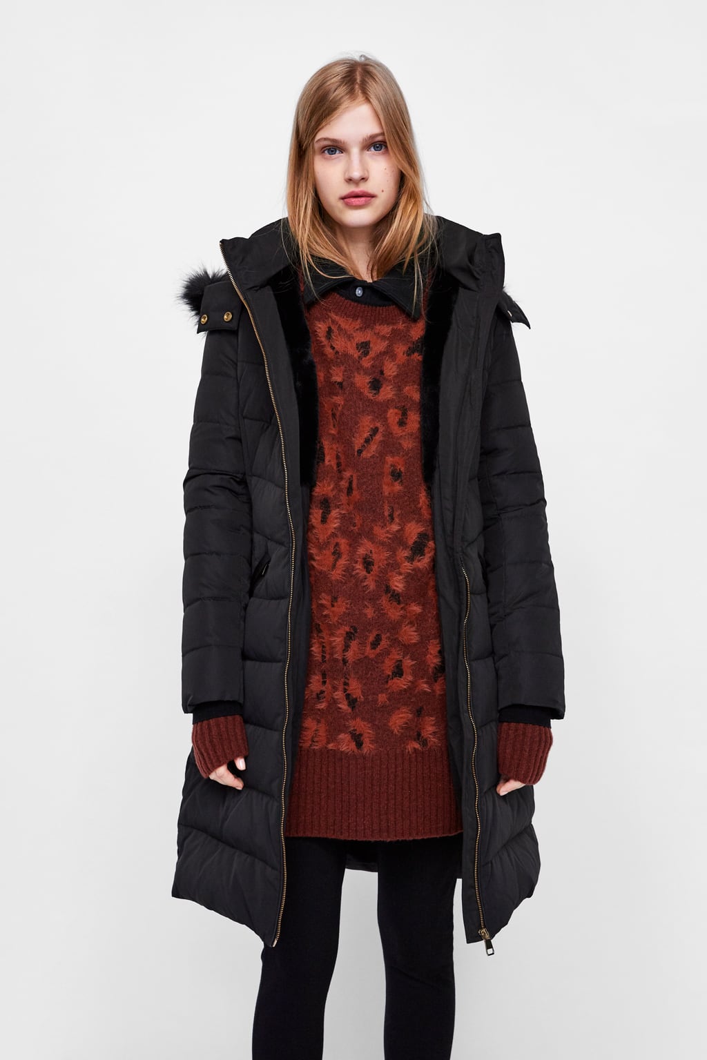 Piumino lungo con cappuccio Zara inverno 2018 2019