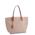 Borsa Louis Vuitton Lock me go beige