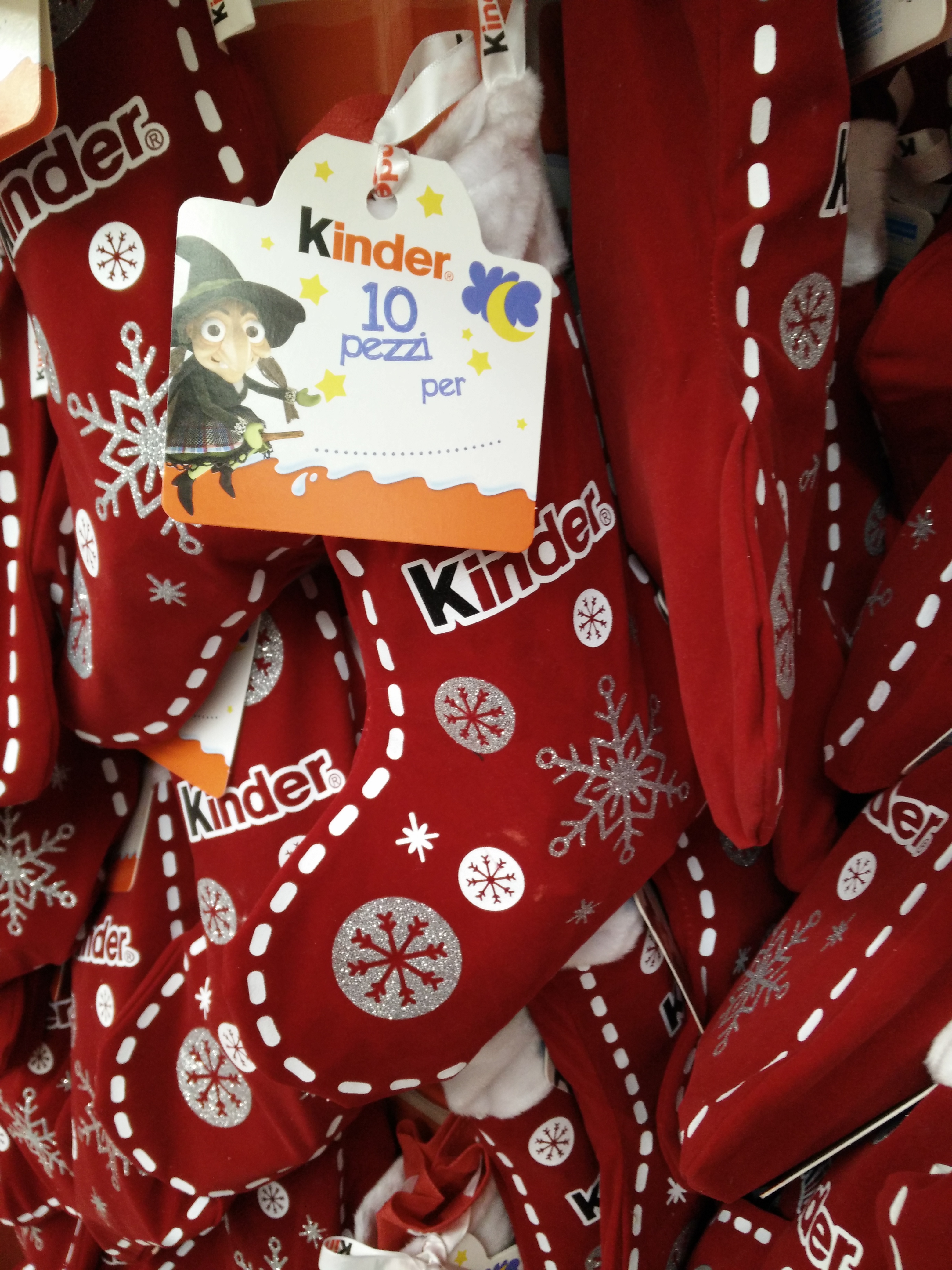 Calzona rossa della befana Kinder 2019