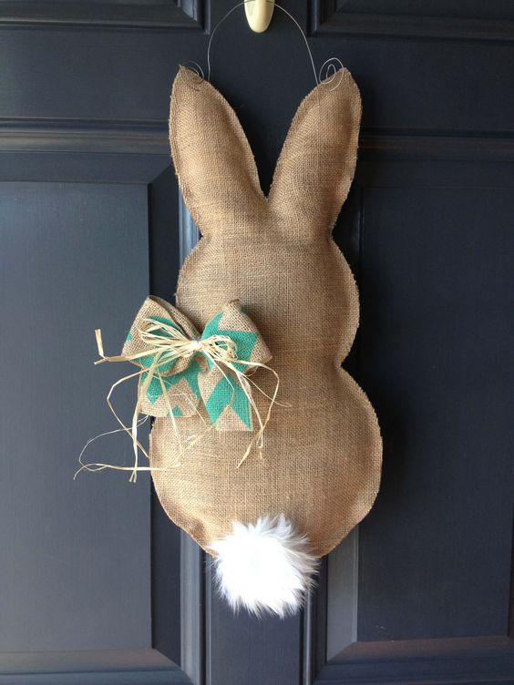 Decorazione Pasquale a forma di coniglietto fai da te