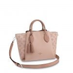 Louis Vuitton nuova borsa primavera estate 2019 Haumea prezzo 3100 euro