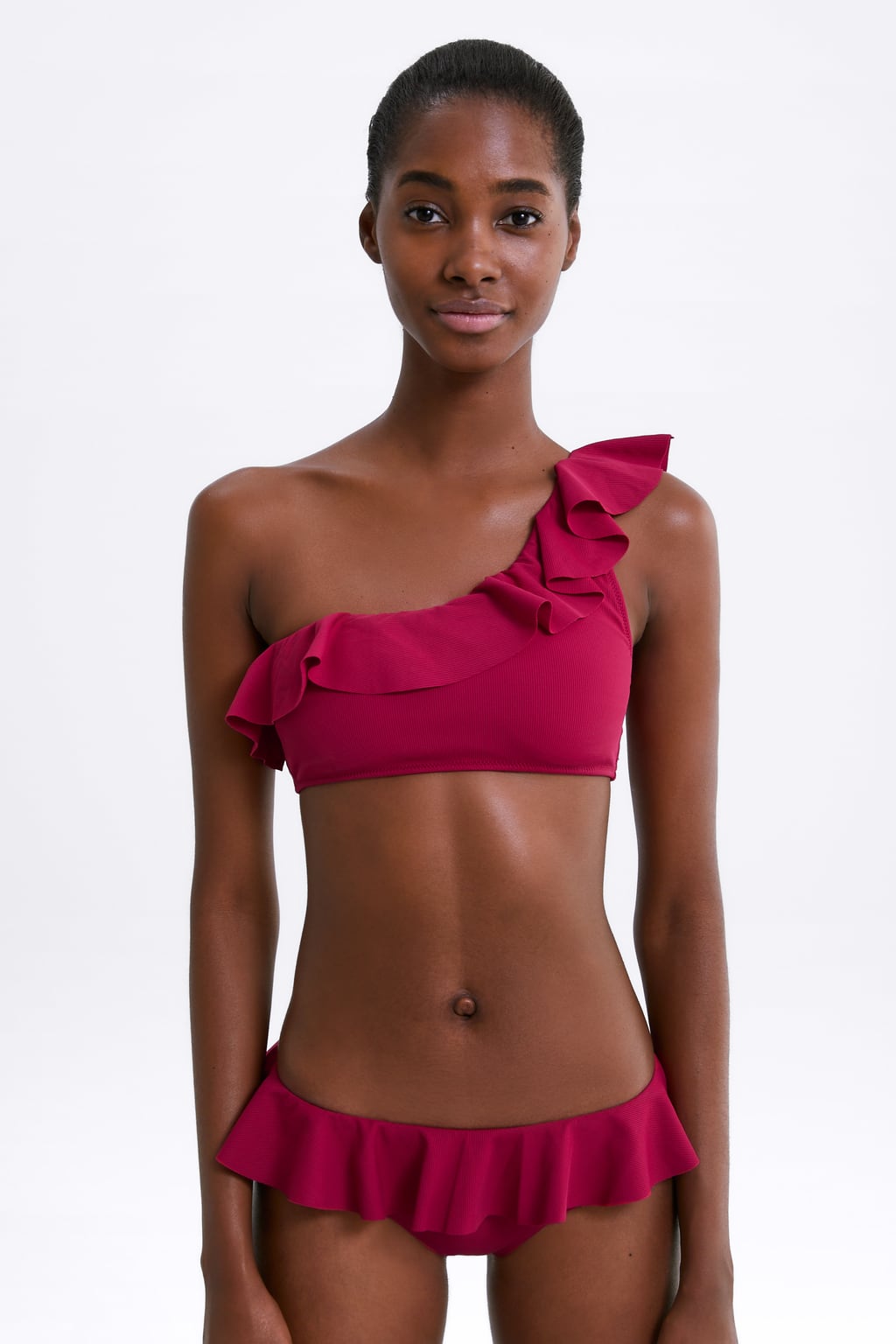 Bikini monospalla Zara collezione estate 2019