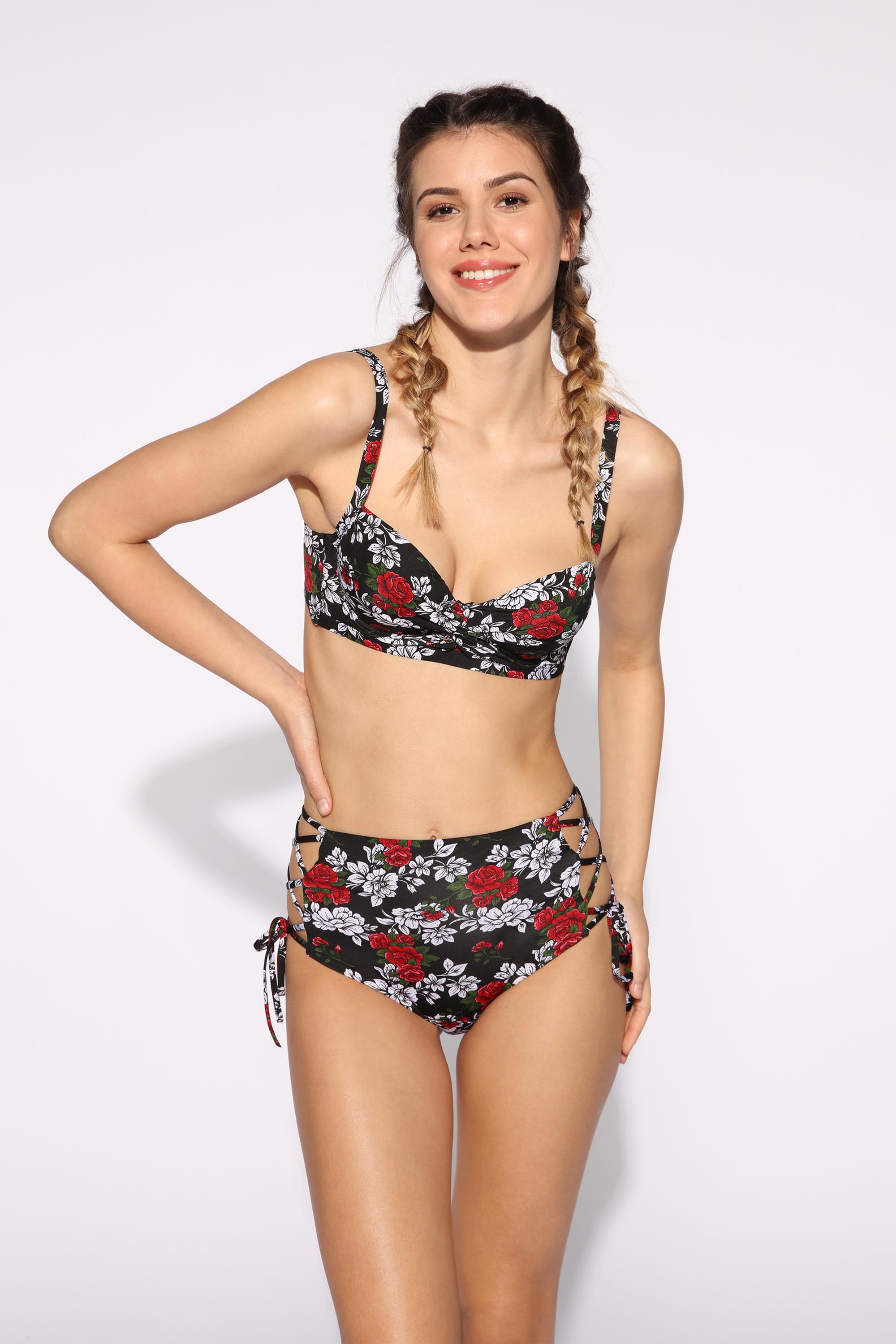 Costume da bagno Tezenis con reggiseno a balconcino e slip a vita alta