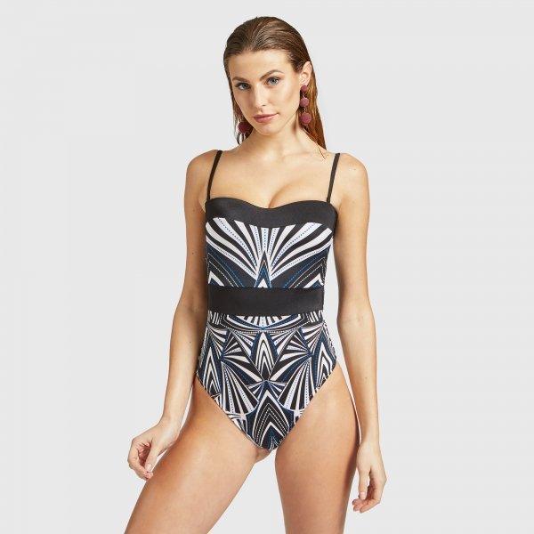 Costume intero Yamamay modello Turandot estate 2019 Costume intero Yamamay modello Turandot estate 2019