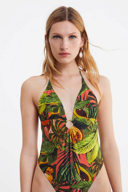 Costume intero con scollo a V fantasia jungle Zara 2019 Costume intero con scollo a V fantasia jungle Zara 2019