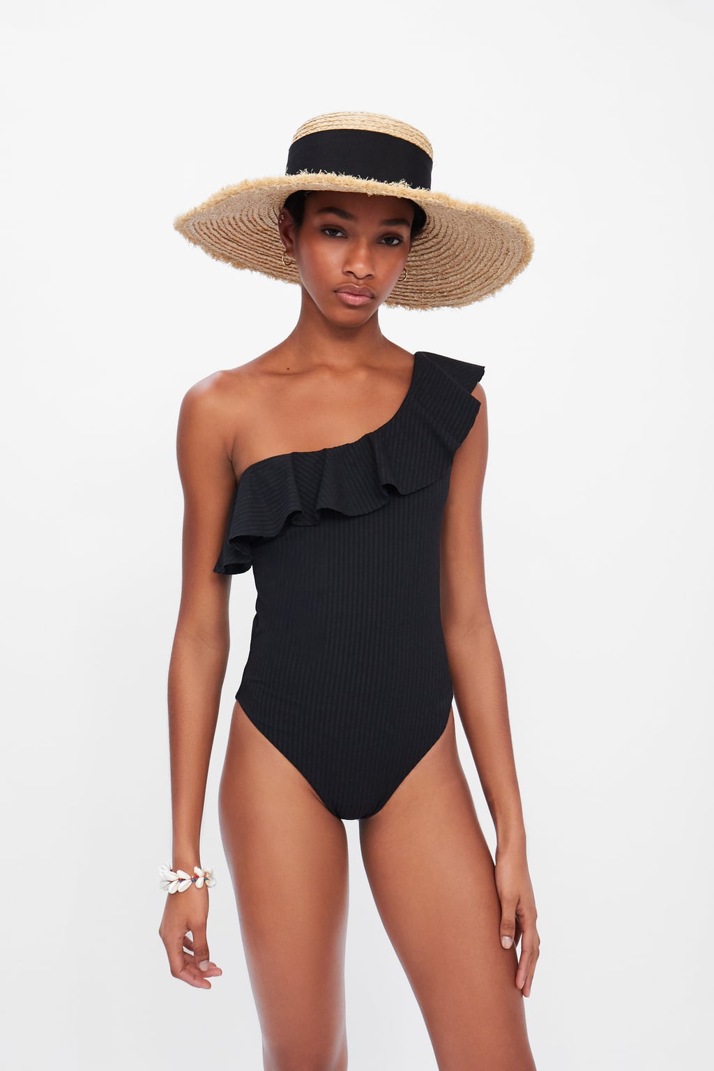 Costume intero nero monospalla Zara estate 2019