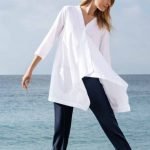 Camicia dalla linea ampia in cotone bianco catalogo Nara Camicie primavera estate 2019
