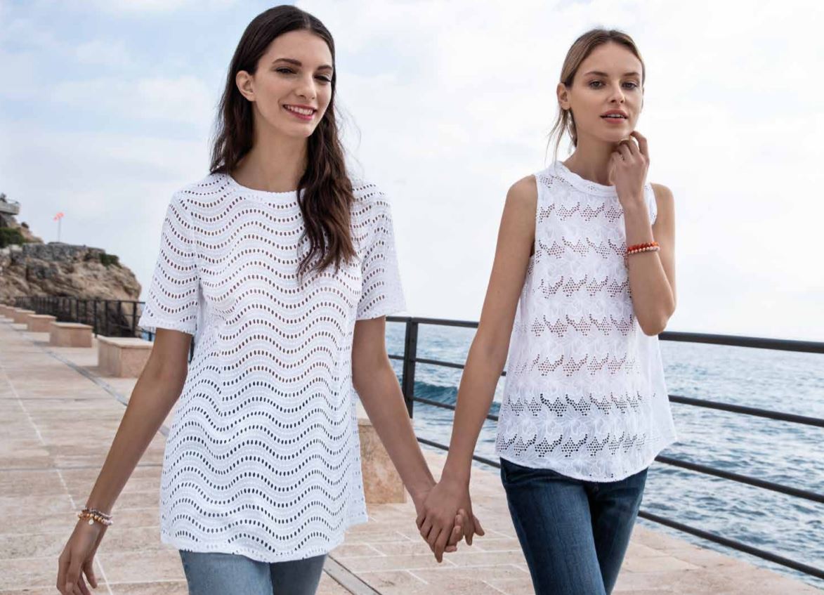 Top e Blusa traforate Nara Camicie estate 2019