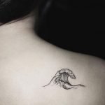 Immagini e Significato Tatuaggio Onda