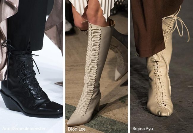 Stivali stringati dallo stile Vittoriamo moda inverno 2019 2020 Stivali stringati dallo stile Vittoriamo moda inverno 2019 2020