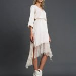 Abito in satin con pizzo Twinset prezzo 135 euro