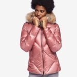 Caldo piumino Blauer donna collezione inverno 2020 prezzo 373 euro colore rosa polvere