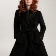 Cappotto midi a vestaglia color nero prezzo 379 euro modello Algebra