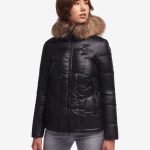 Giubbotto corto sfiancato Blauer donna nero catalogo inverno 2020